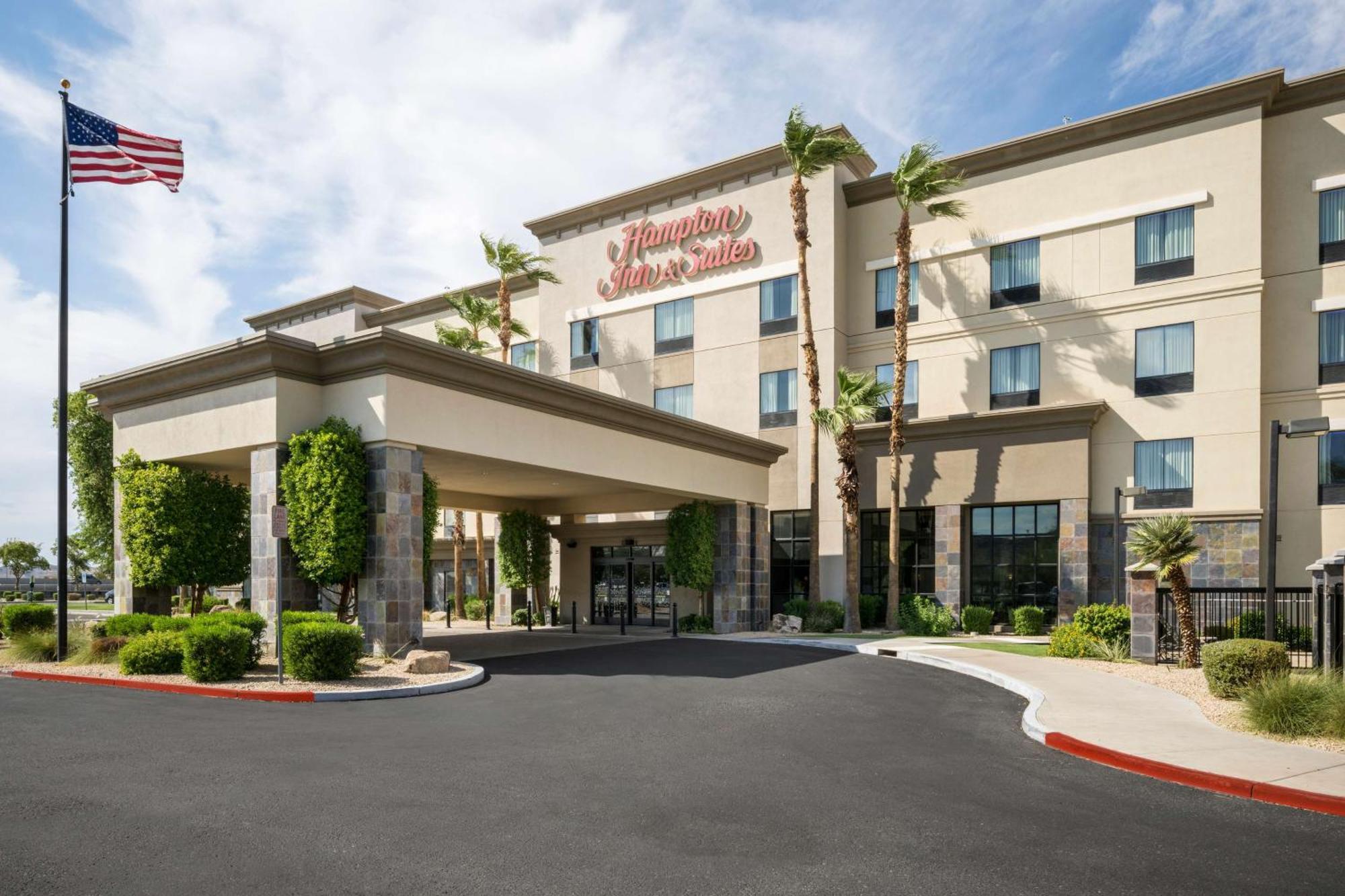 Hotel Hampton & North/happy Valley